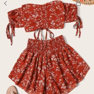 SHEIN Floral Two-Piece Set